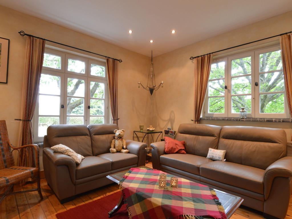 Furnished Bungalow In Monceau En Ardenne With Garden Barbecue Oizy Room photo