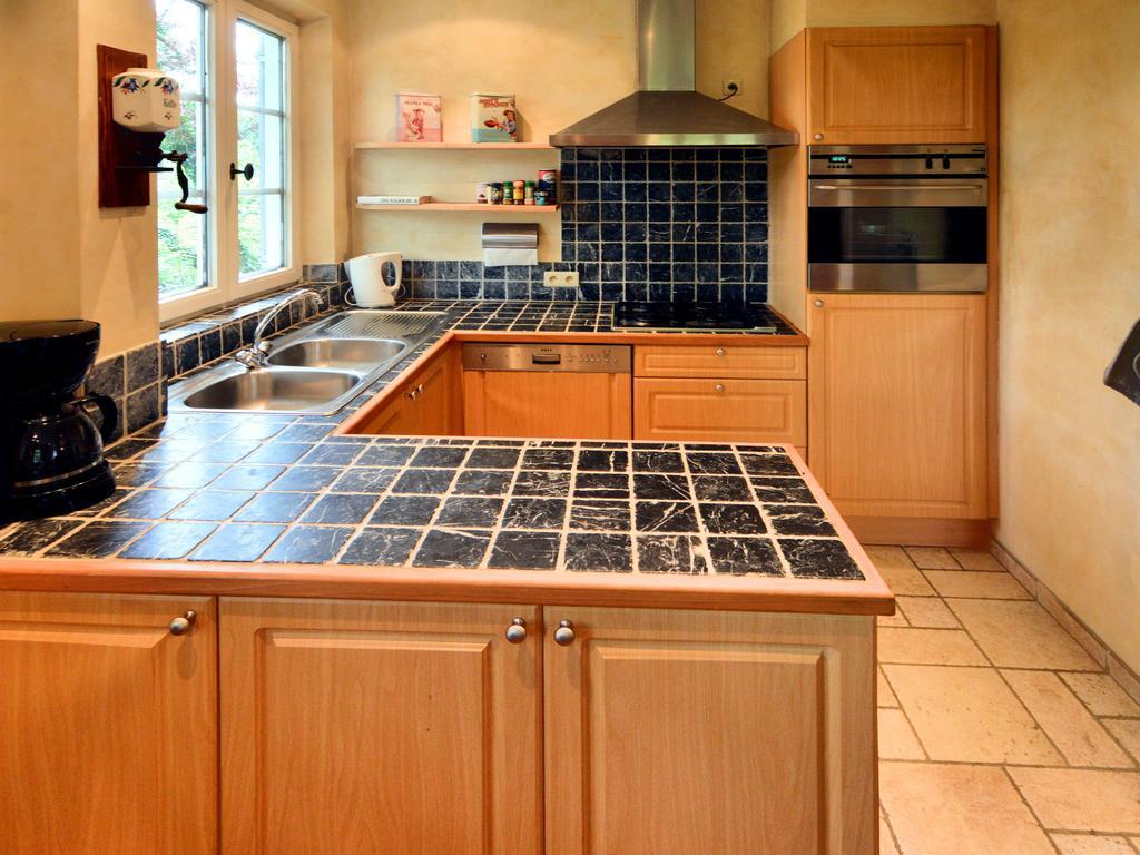 Furnished Bungalow In Monceau En Ardenne With Garden Barbecue Oizy Exterior photo